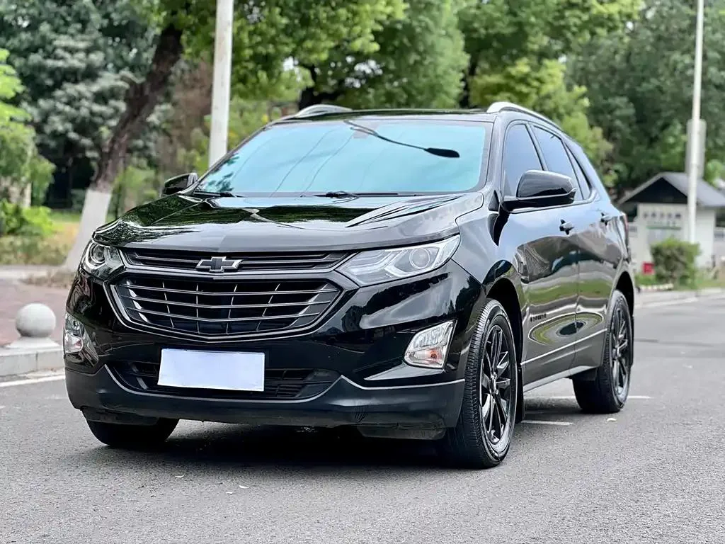 Chevrolet Equinox Equinox 2018 RS 550T Automatic 4WD Extension Edition — photo 1