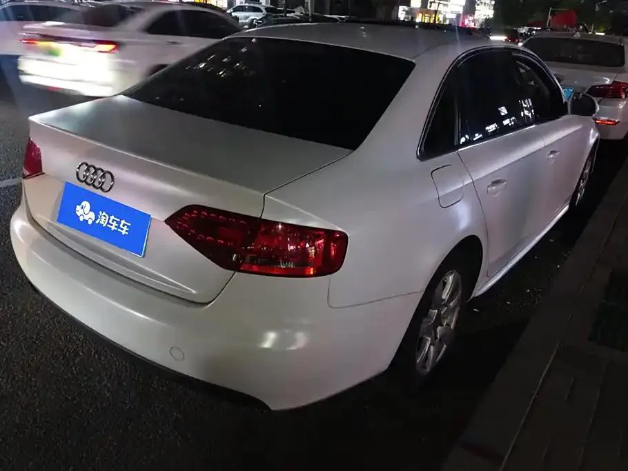 Audi A4L A4L 2010 2 TFSI Sports — Voir la photo 4
