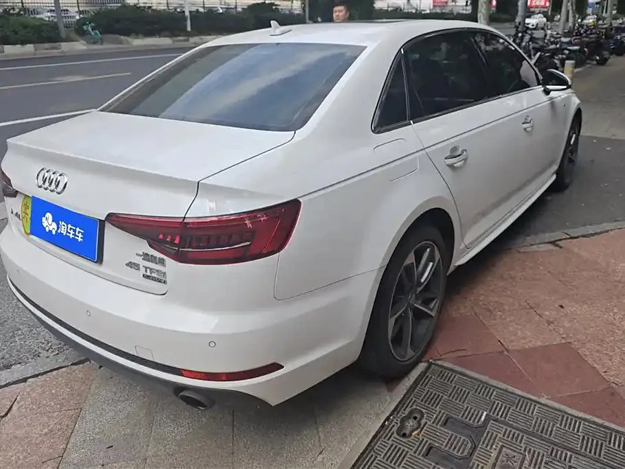 Audi A4L A4L 2017 45 TFSI quattro Style Edition — Ver foto 4