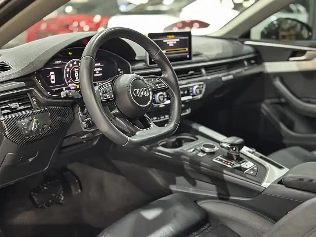 Audi A5 (imported) A5 (imported) 2019 Coupe 45 TFSI quattro Sport National V — View photo 4