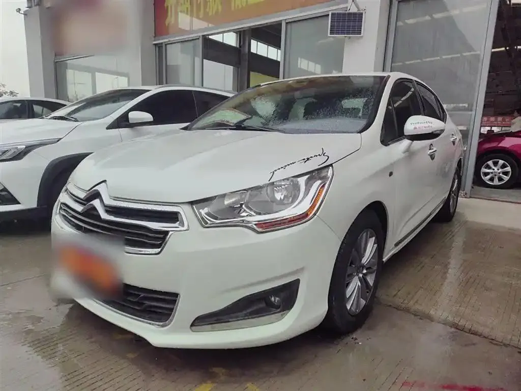 Citroen C4L C4L 2013 1.8L Manual Smart Edition — photo 1