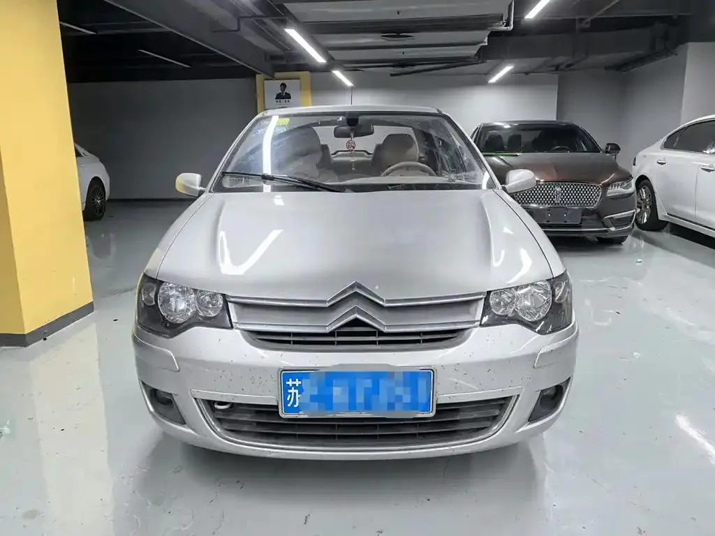 Citroen Elysee Elysee 2012 Sedan 1.6L Manual Premium — photo 1