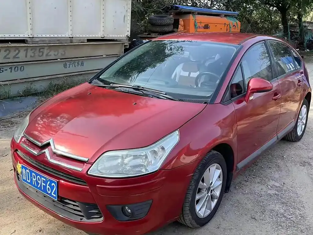 Citroen C-Quatre C-Quatre 2010 Hatchback 1.6L Automatic Shangle Edition — photo 1
