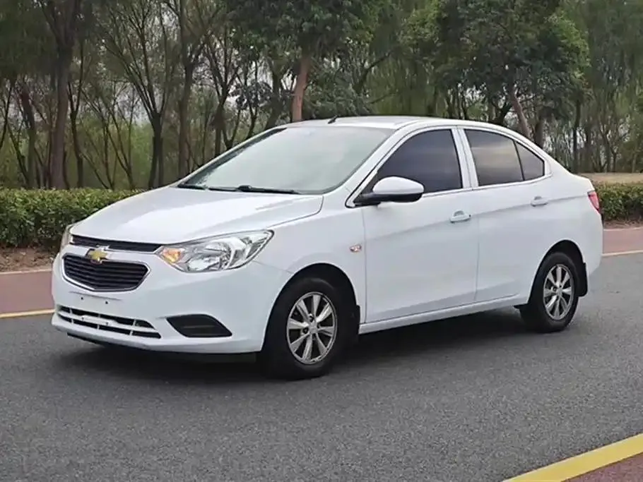 Chevrolet Sail Sail 2015 Sail 3 1.3L Manual Ideal Edition — photo 1
