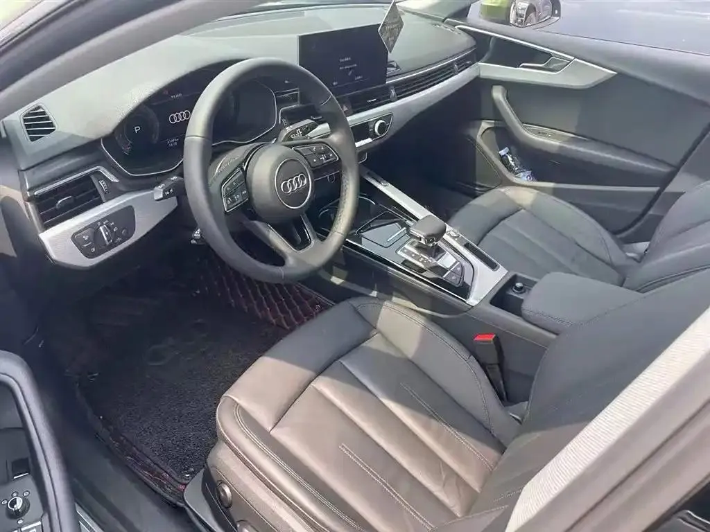 Audi A5 (imported) A5 (imported) 2021 Sportback 40 TFSI quattro Luxury Elegance — عرض الصورة 5