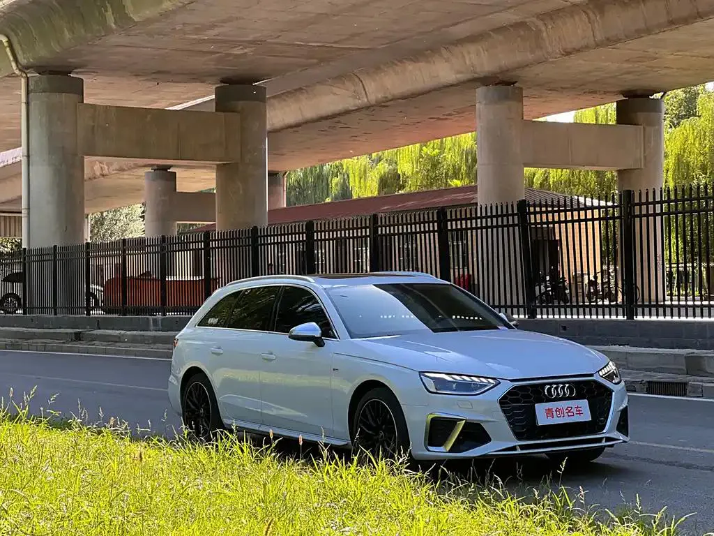 Audi A4 (imported) A4 (imported) 2021 Avant Avant 40 TFSI Fashion Dynamic Edition — عرض الصورة 2