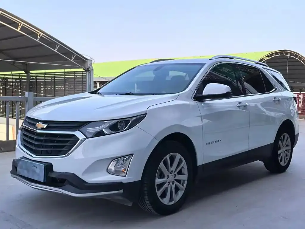 Chevrolet Equinox Equinox 2018 550T Automatic 4WD Extension Edition — photo 1