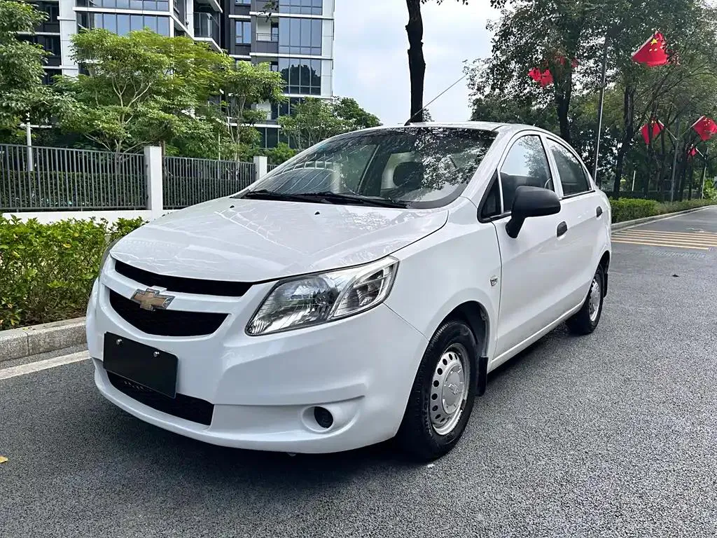 Chevrolet Sail Sail 2013 Sedan 1.2L Manual Fashion Edition — photo 1