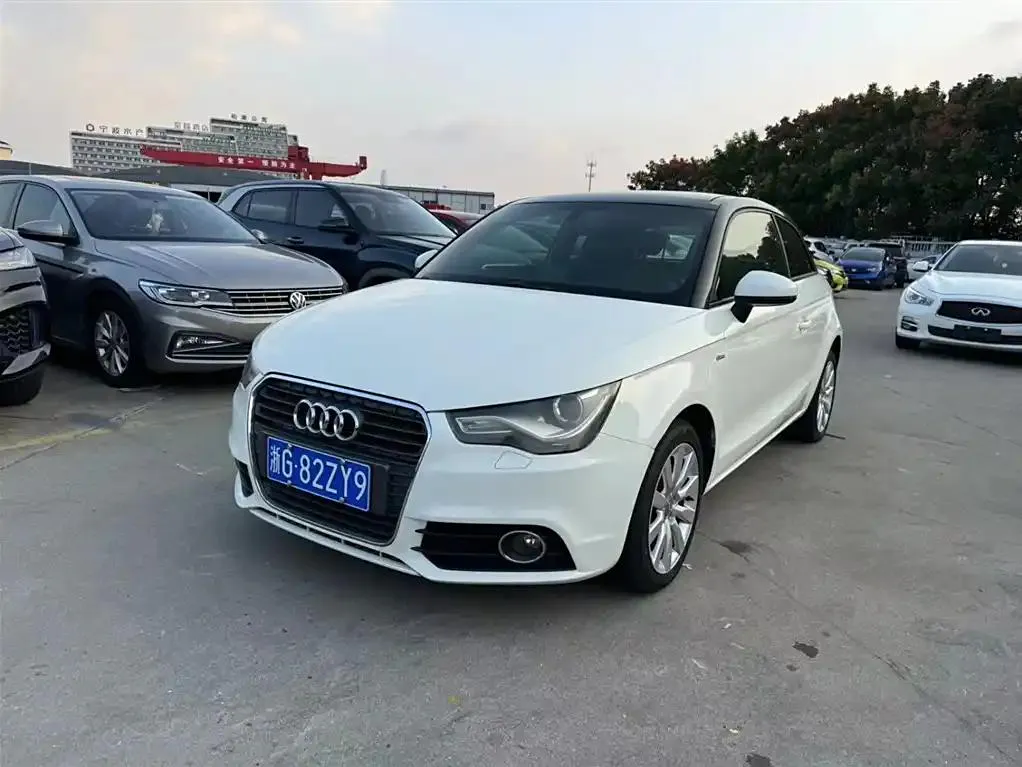 Audi A1 A1 2012 1.4 TFSI Ego plus — photo 1