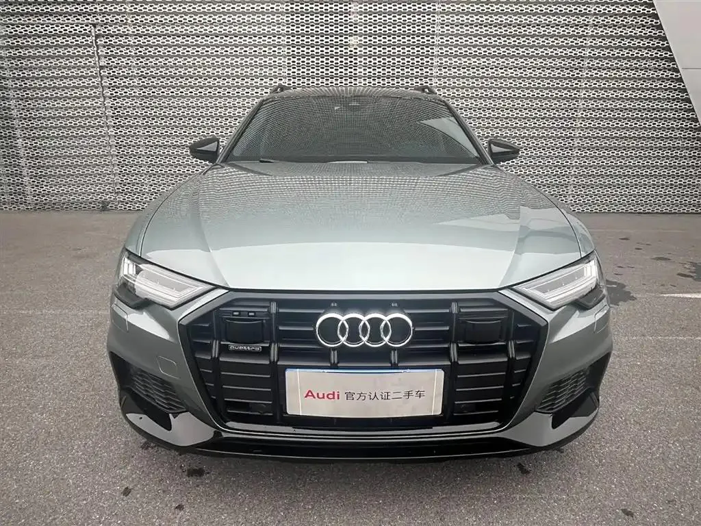 Audi A6 A6 2021 allroad quattro Explorer 55 TFSI Quest Edition — عرض الصورة 3