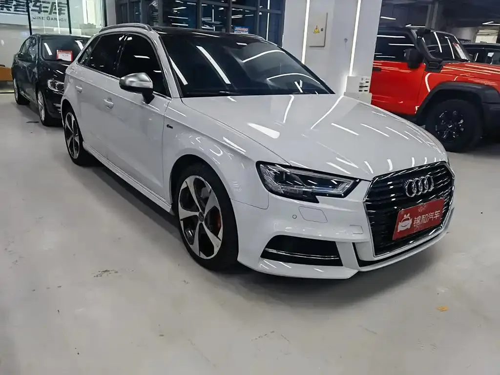 Audi A3 A3 2017 Sportback 40 TFSI Fashion Edition — Ver foto 4