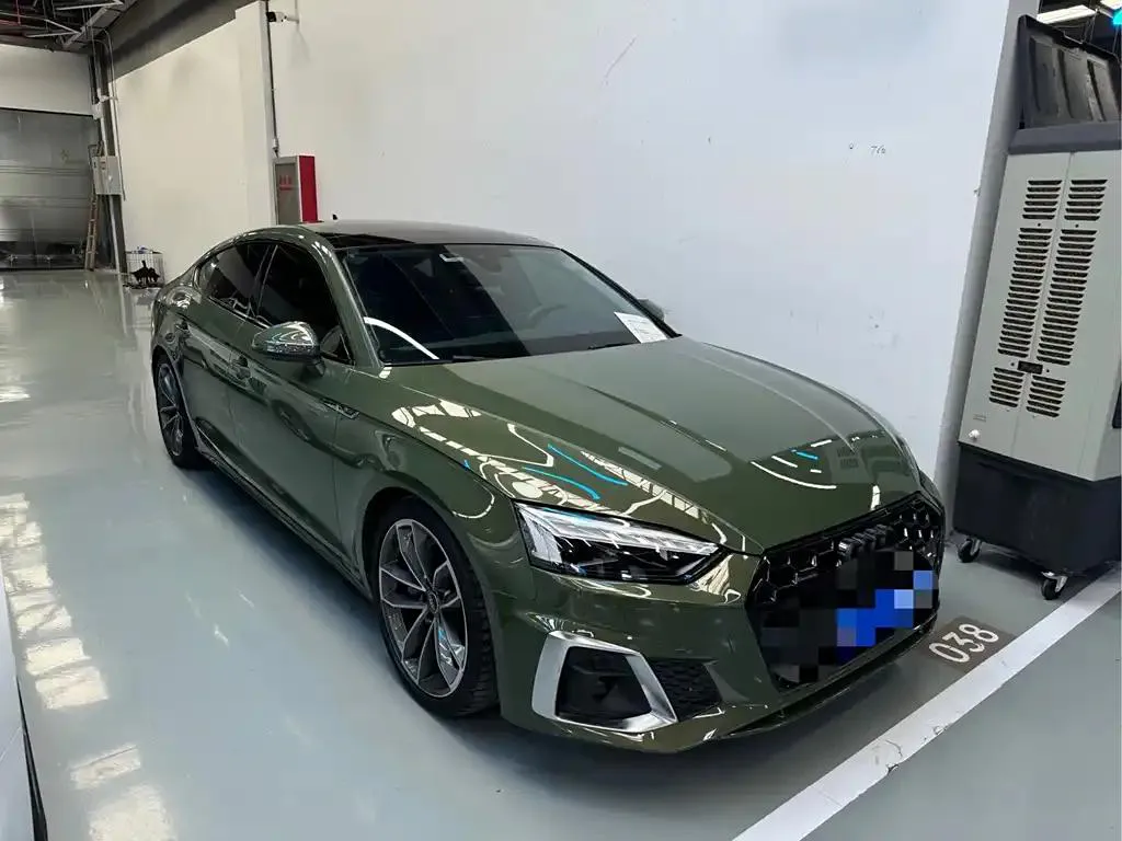 Audi A5 (imported) A5 (imported) 2022 Sportback 45 TFSI quattro Selected Dynamic Edition — Voir la photo 4
