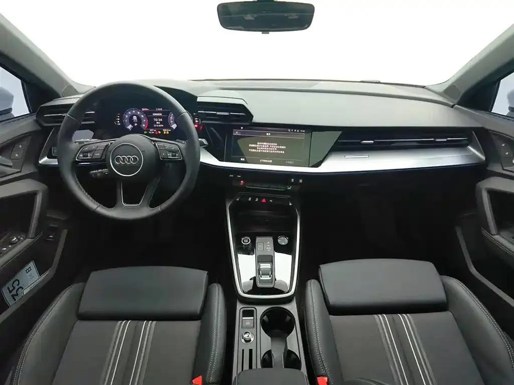 Audi A3 A3 2024 Sportback 35 TFSI Stylish and sporty — View photo 6
