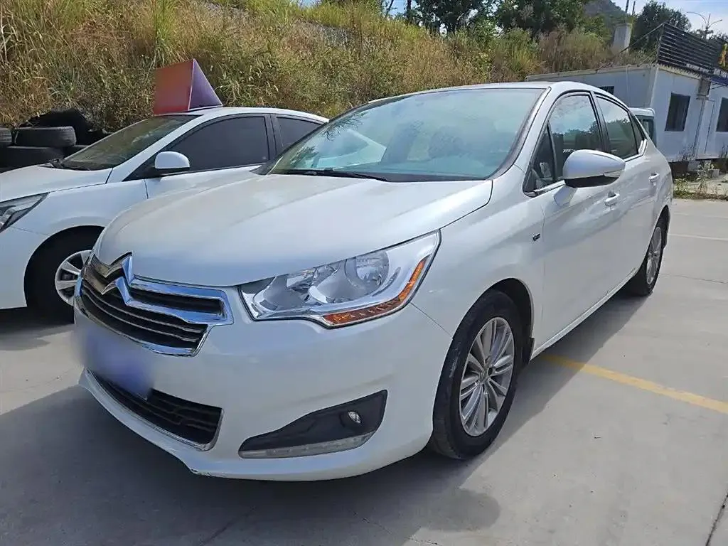 Citroen C4L C4L 2014 1.8L Smart Drive Manual Enjoy Edition — photo 1