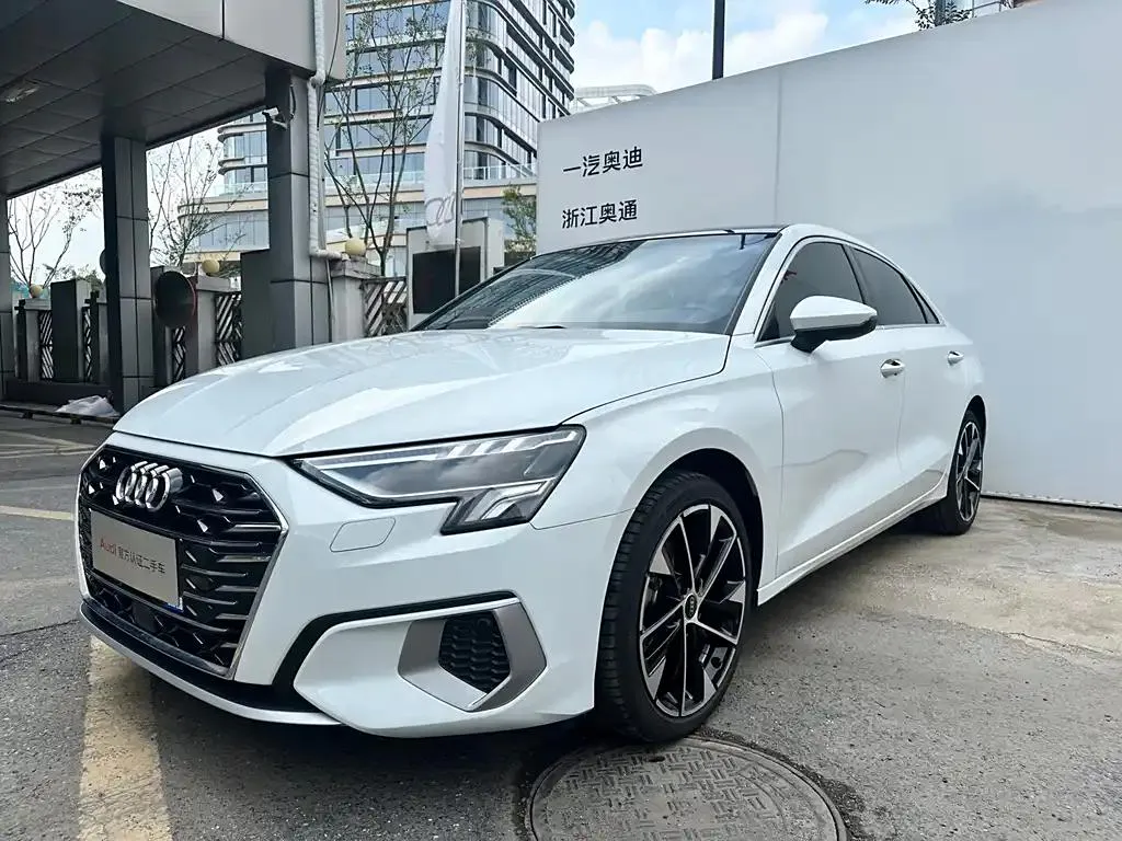 Audi A3 A3 2022 A3L Limousine 35 TFSI Luxury Elegance — View photo 3
