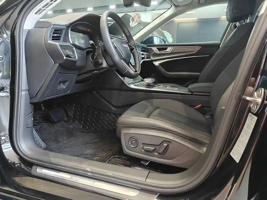 Audi A6 A6 2023 allroad quattro 55 TFSI Premium Off-Road Edition — View photo 5