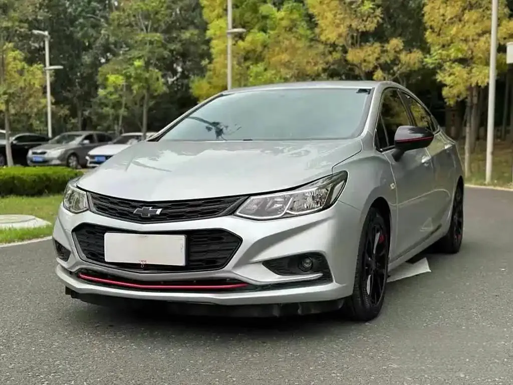 Chevrolet Cruze Cruze 2018 Redline 320 Automatic Pioneer Edition — photo 1