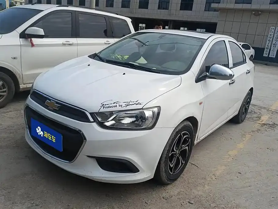 Chevrolet Aveo Aveo 2014 Sedan 1.4SL AT Fashion Sunroof Edition — photo 1