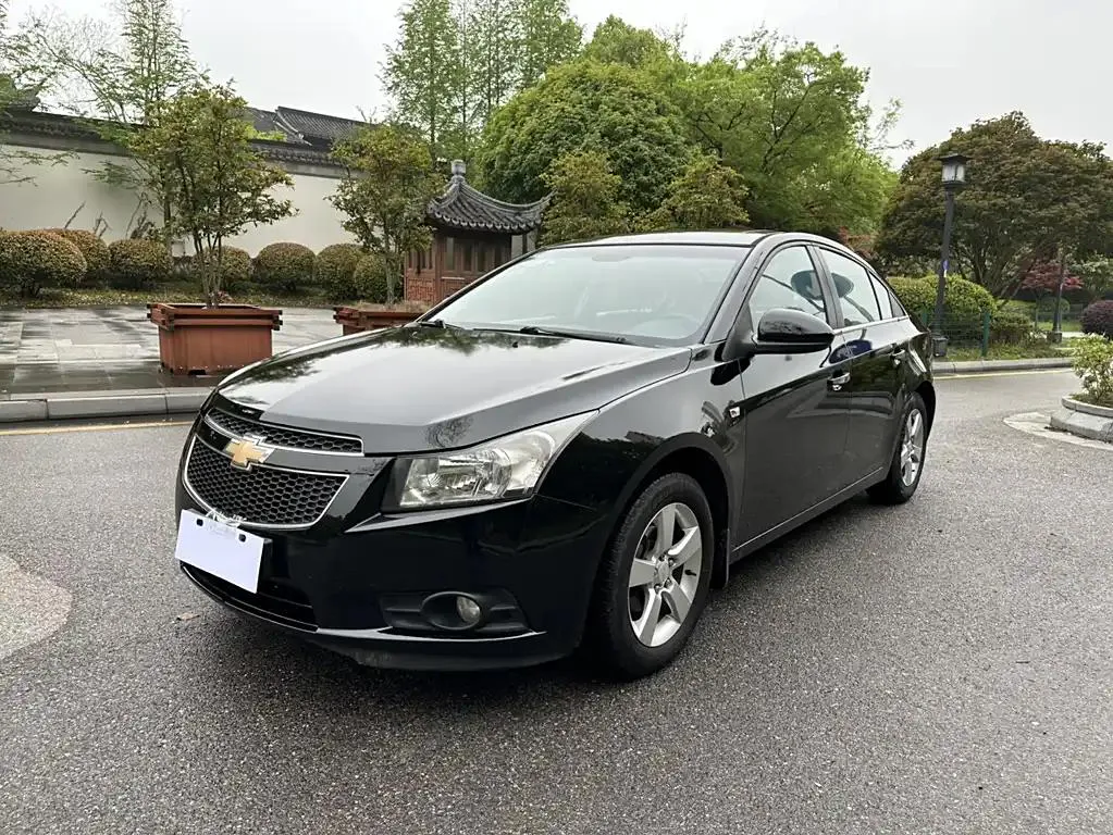 Chevrolet Cruze Cruze 2012 1.8L SX AT — photo 1