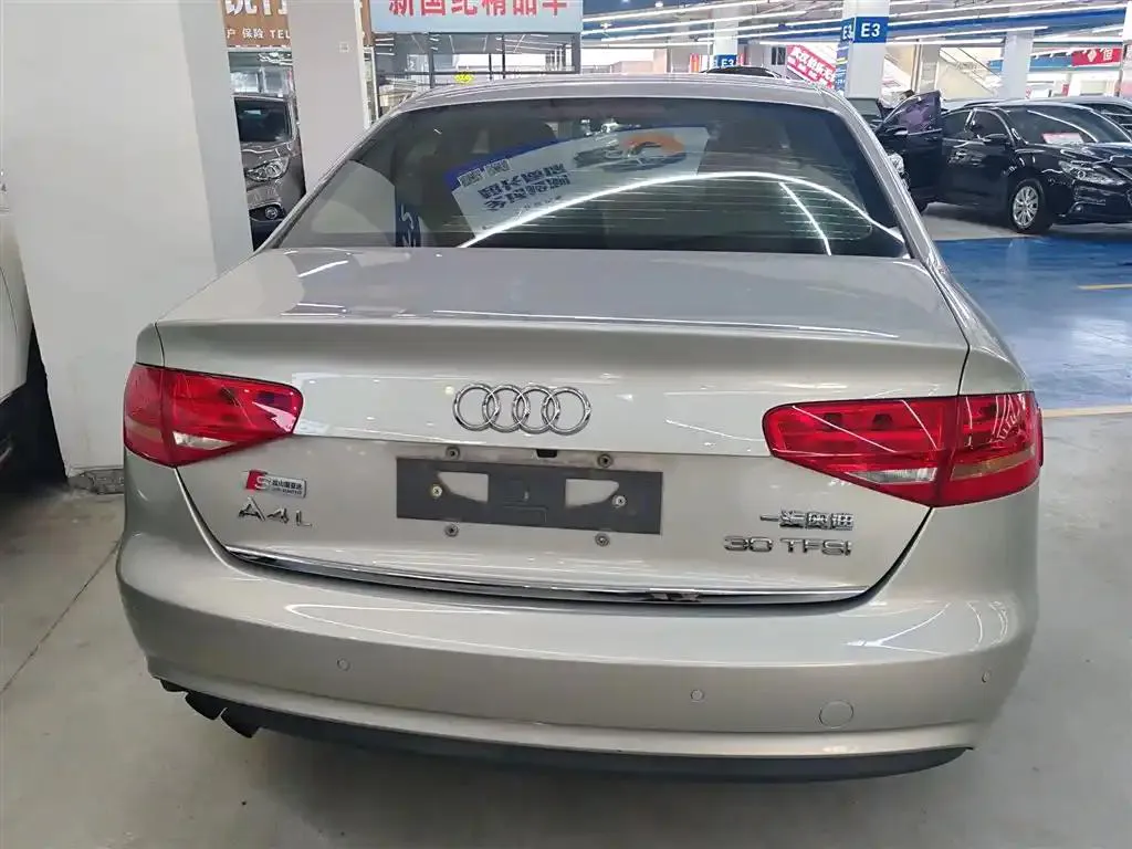 Audi A4L A4L 2016 30 TFSI Automatic Comfort — View photo 5