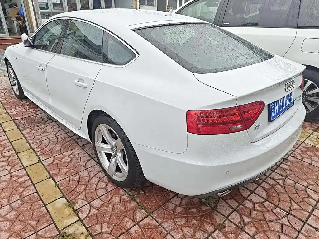 Audi A5 (imported) A5 (imported) 2013 Sportback 50 TFSI quattro Style Edition — View photo 5