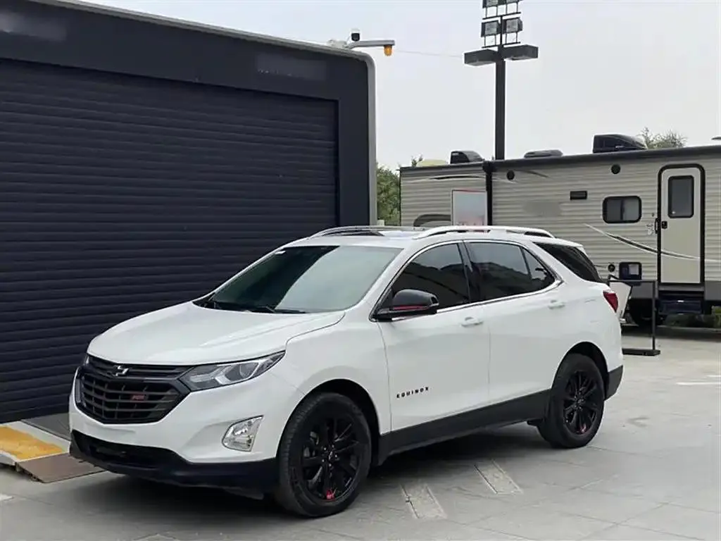 Chevrolet Equinox Equinox 2019 535T Automatic 4WD Extension Edition — photo 1