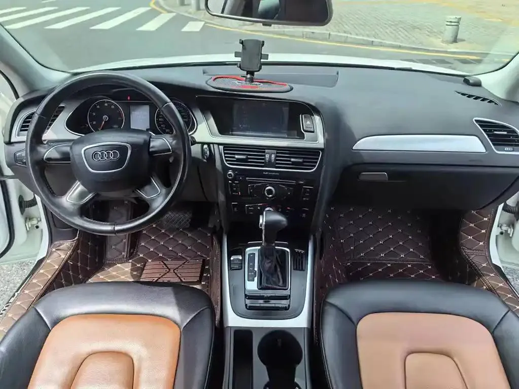 Audi A4L A4L 2015 30 TFSI Automatic Comfort — View photo 5