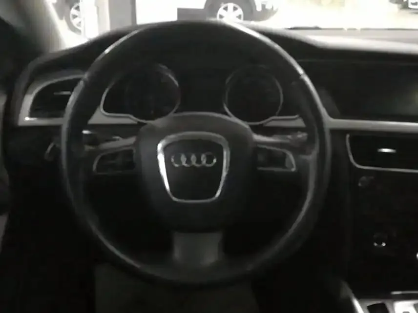 Audi A5 (imported) A5 (imported) 2009 2.0TFSI coupe — عرض الصورة 6