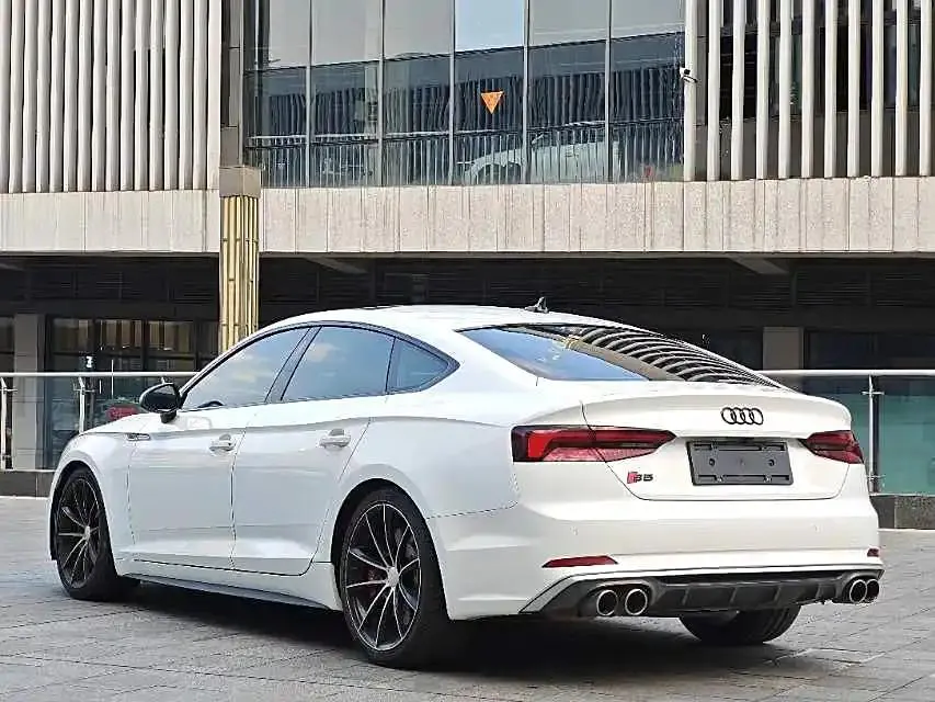 Audi A4L A4L 2017 45 TFSI quattro Sports — Ver foto 4
