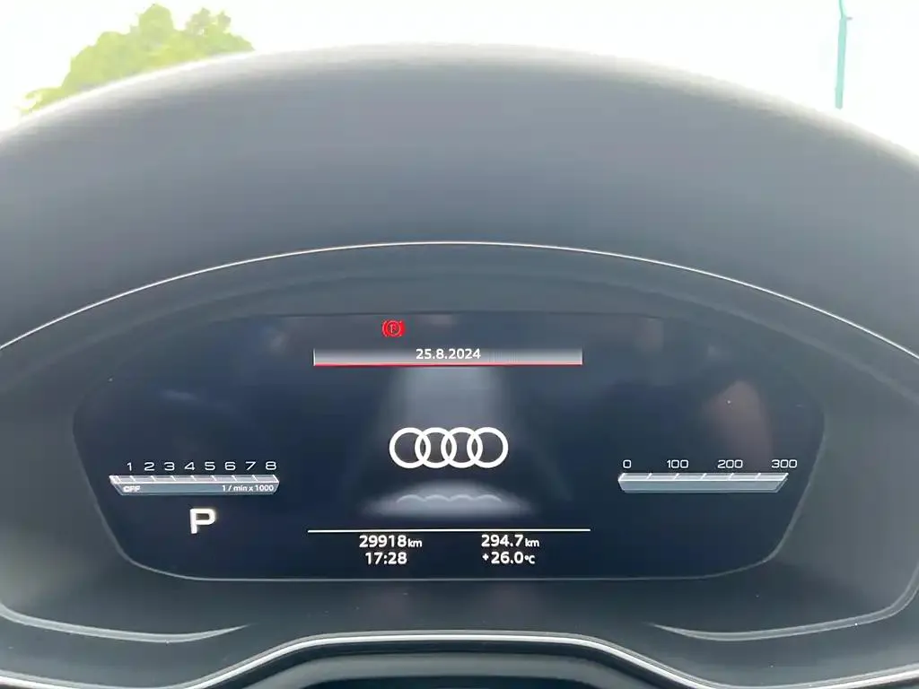 Audi A4 (imported) A4 (imported) 2022 Avant 40 TFSI Stylish and Dynamic — Voir la photo 2