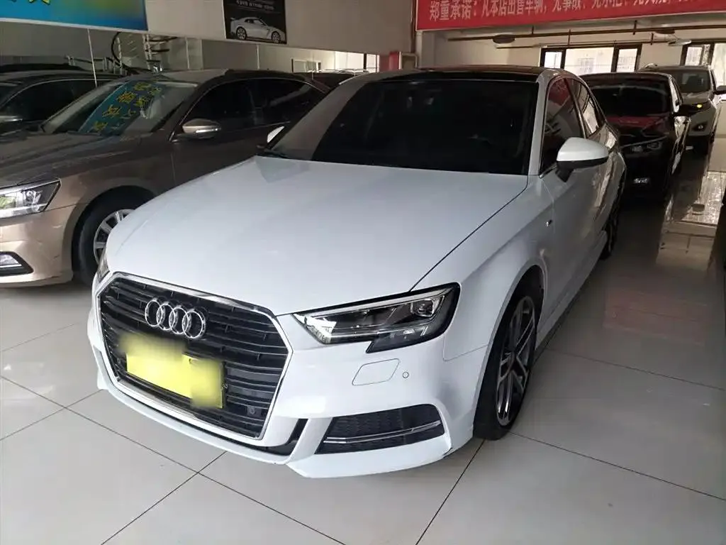 Audi A3 A3 2019 Limousine 35 TFSI Sports National V — Смотреть фото 2