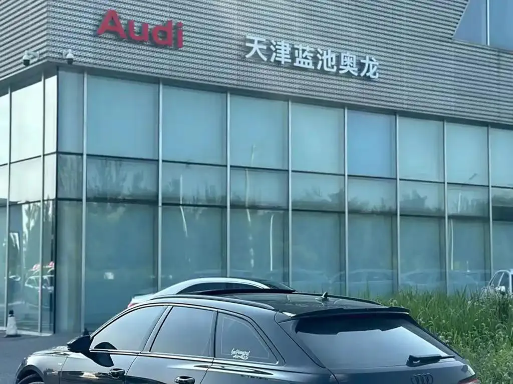 Audi A6 A6 2022 Avant 45 TFSI Selected Dynamic Edition — View photo 3