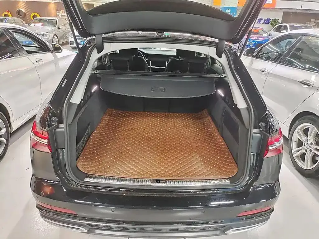 Audi A6 A6 2021 Avant 45 TFSI Star Edition — Ver foto 3