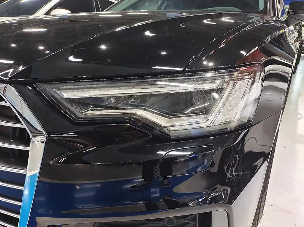 Audi A6 A6 2021 Avant 45 TFSI Star Edition — Ver foto 5