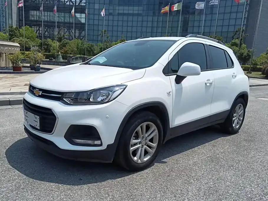 Chevrolet Trax Trax 2018 330T Automatic 2WD Elite — photo 1