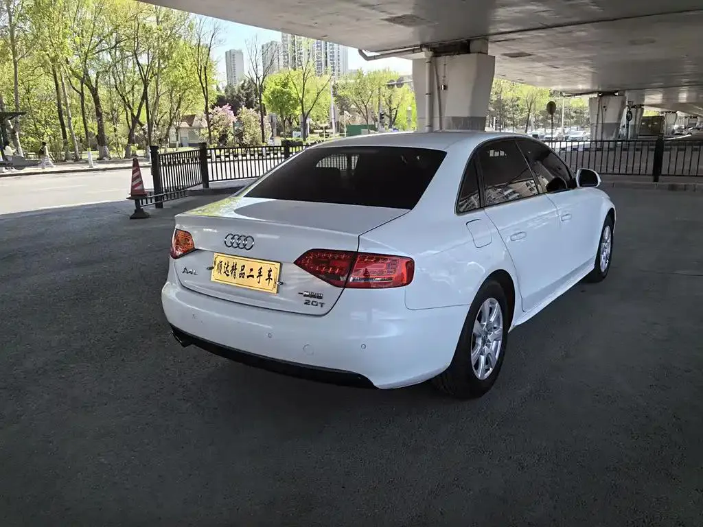 Audi A4L A4L 2012 2 TFSI Automatic Luxury — Voir la photo 5