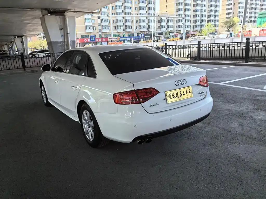 Audi A4L A4L 2012 2 TFSI Automatic Luxury — Voir la photo 6