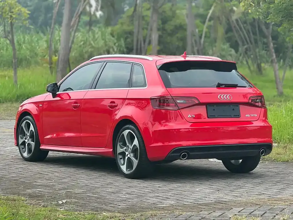 Audi A3 (imported) A3 (imported) 2015 Sportback 45 TFSI S line sports model — View photo 5