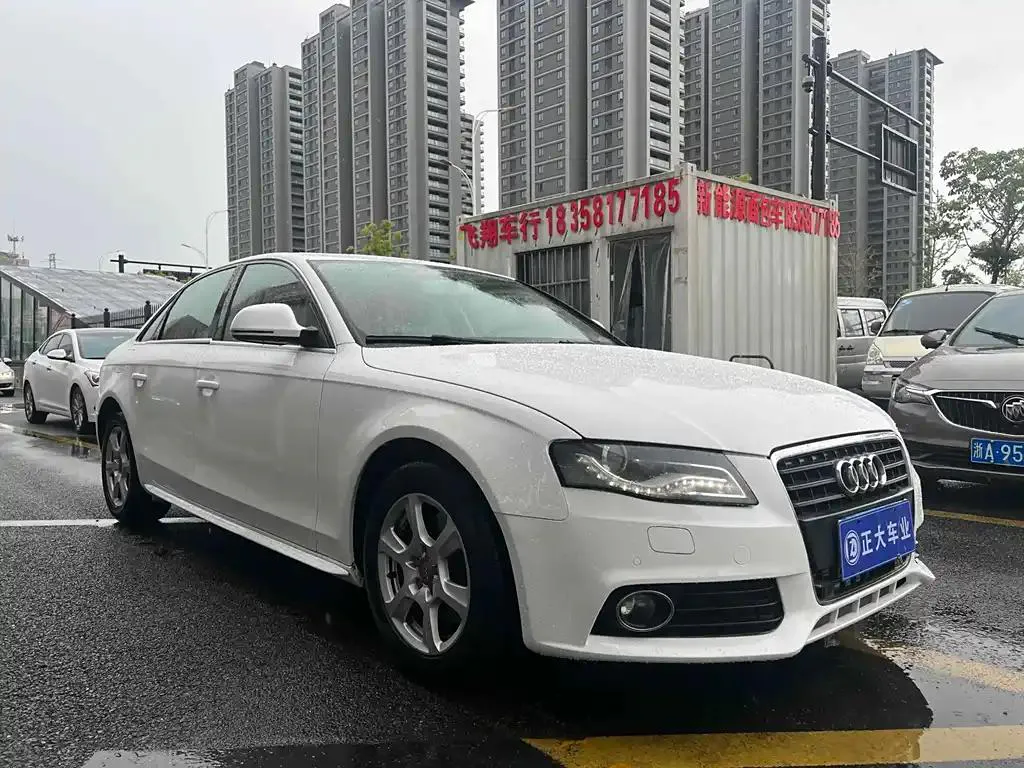 Audi A4L A4L 2012 2 TFSI Automatic Comfort — عرض الصورة 4