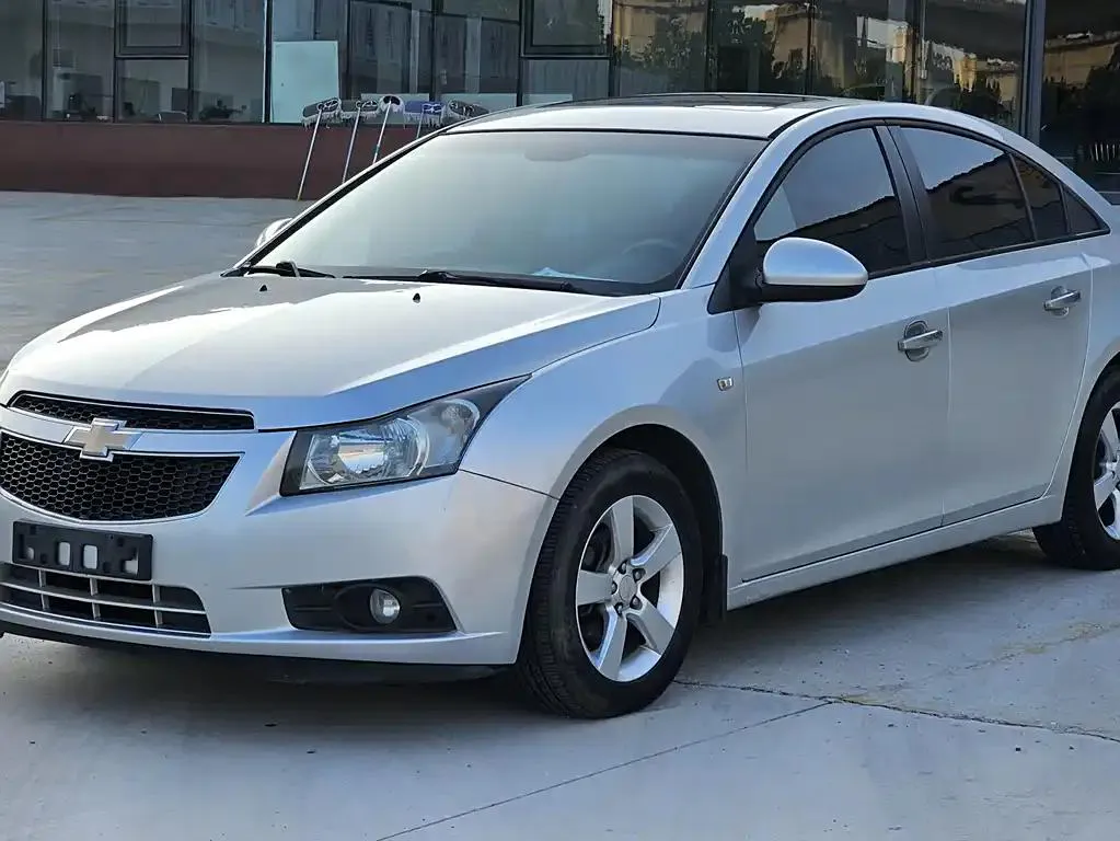 Chevrolet Cruze Cruze 2013 1.6L SE MT — photo 1