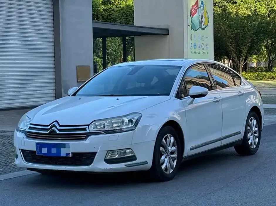 Citroen Citroen C5 — White