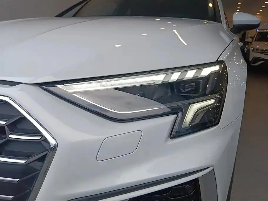 Audi A3 A3 2022 Sportback 35 TFSI Luxury Sports Edition — View photo 6