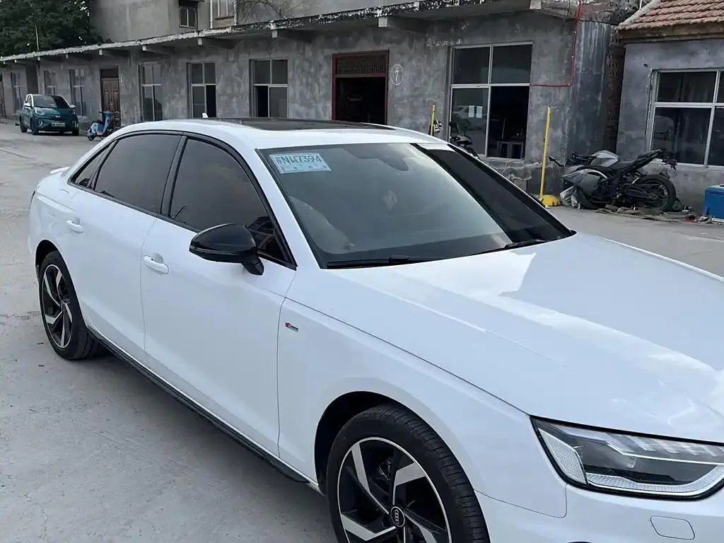 Audi A4L A4L 2023 40 TFSI Bang&Olufsen Starry Night Edition — Ver foto 2