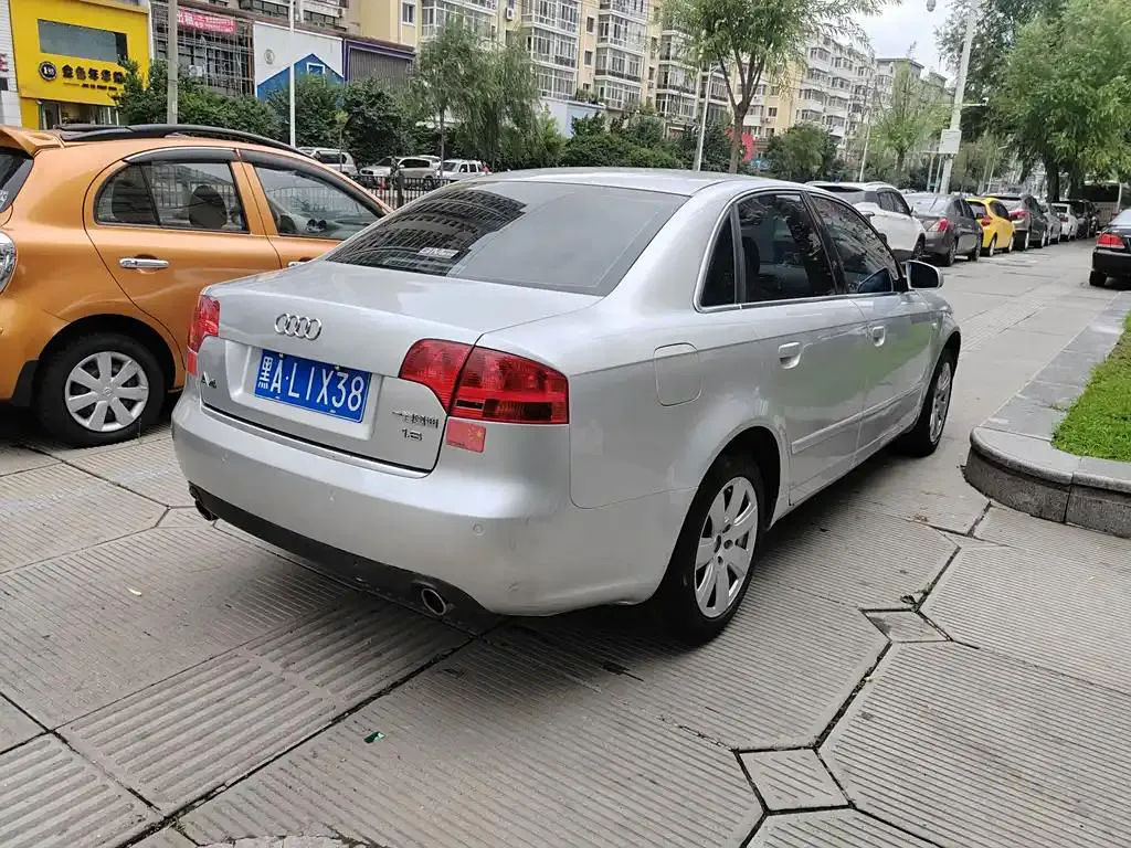 Audi A4 A4 2006 1.8T Luxury — عرض الصورة 6
