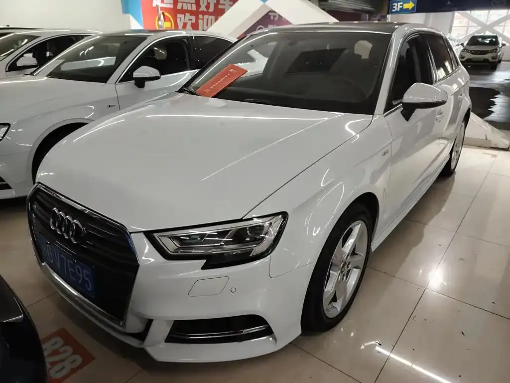 Audi A3 A3 2019 Sportback 35 TFSI Fashion Edition National V — photo 1