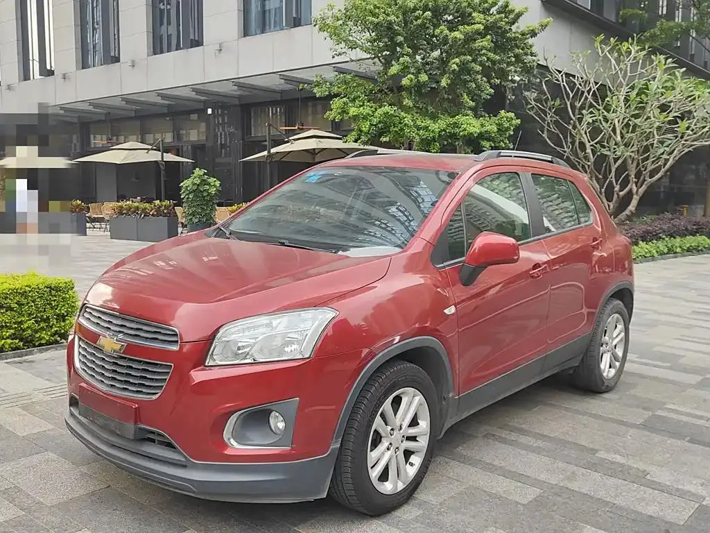 Chevrolet Trax Trax 2016 1.4T Manual 2WD Comfort Sunroof Edition — photo 1