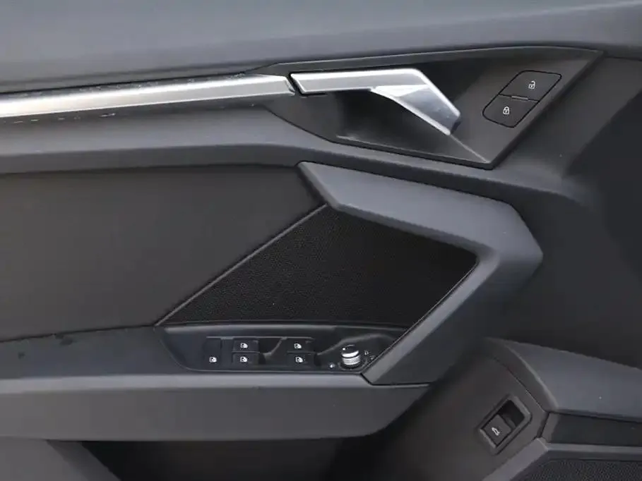 Audi A3 A3 2023 A3L Limousine 35 TFSI Progressive Sports Edition — عرض الصورة 6