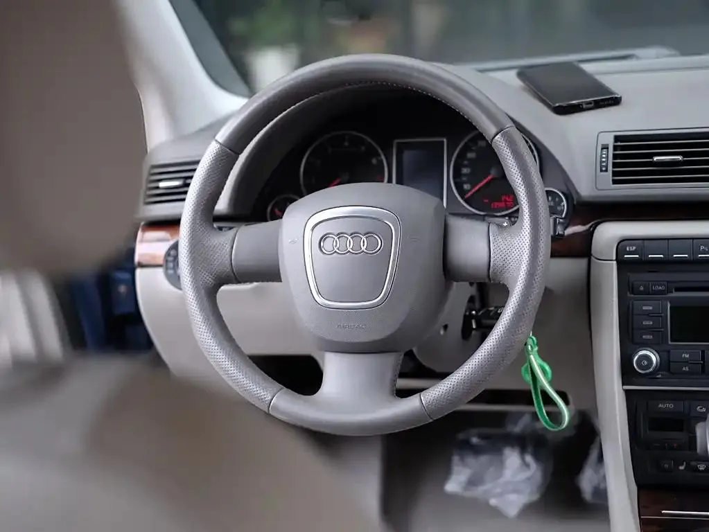 Audi A4 A4 2007 1.8T Automatic Luxury — Voir la photo 3