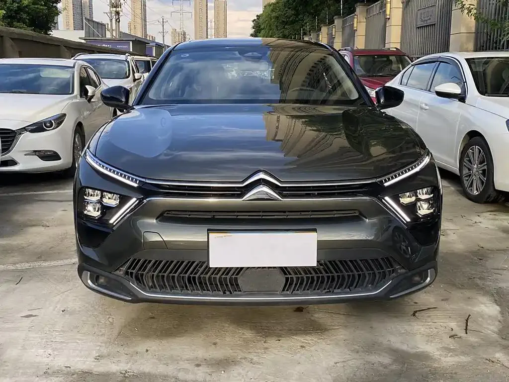 Citroen C5 X C5 X 2021 1.6T Enjoy Extraordinary — photo 1