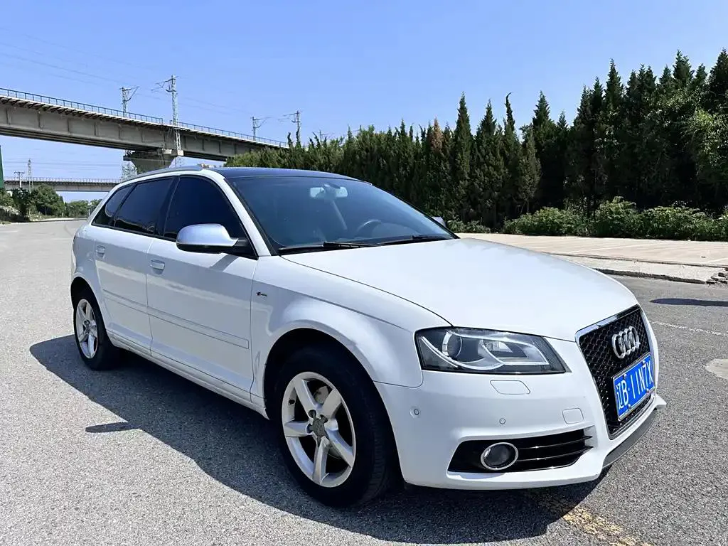 Audi A3 (imported) A3 (imported) 2013 Sportback 35 TFSI Premium — عرض الصورة 3
